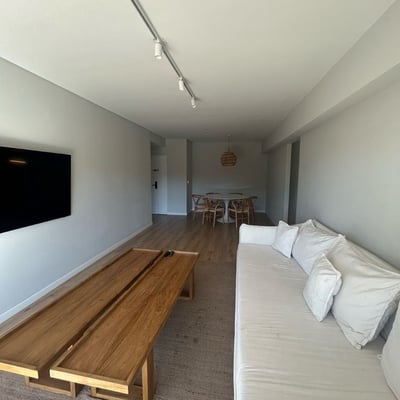Location longue durée d’un spacieux appartement de 4 pièces, 100 m², quartier Nuñez, Buenos Aires, Argentine